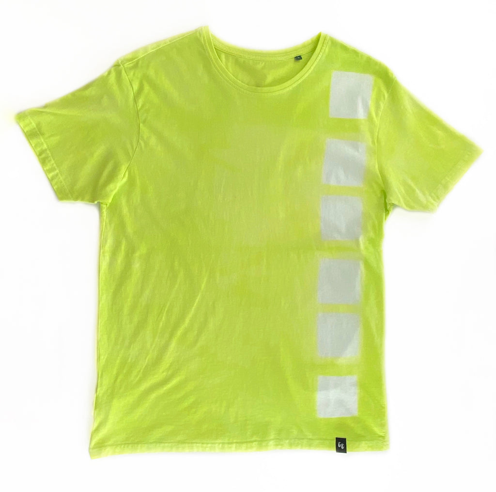 100% Organic Cotton Men’s Shibori Hand dyed T-Shirt Large Size front
