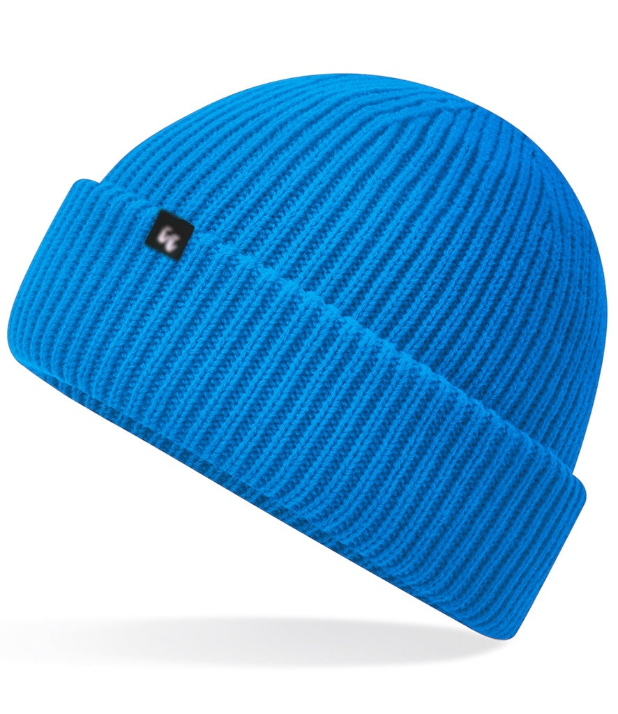 Recycled polyester beanie in bright sapphire blue with a small black fabric tag on the front left-hand side. 